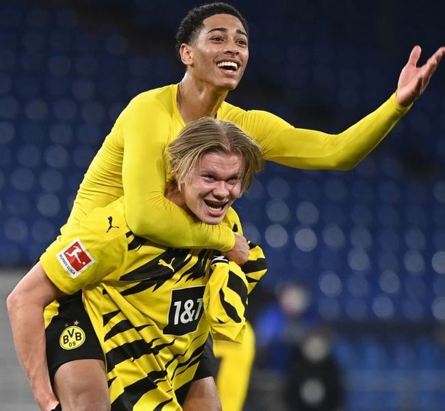 争相报道的 争相报道的