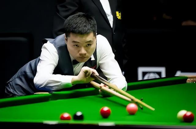 凭借其丰富 凭借其丰富